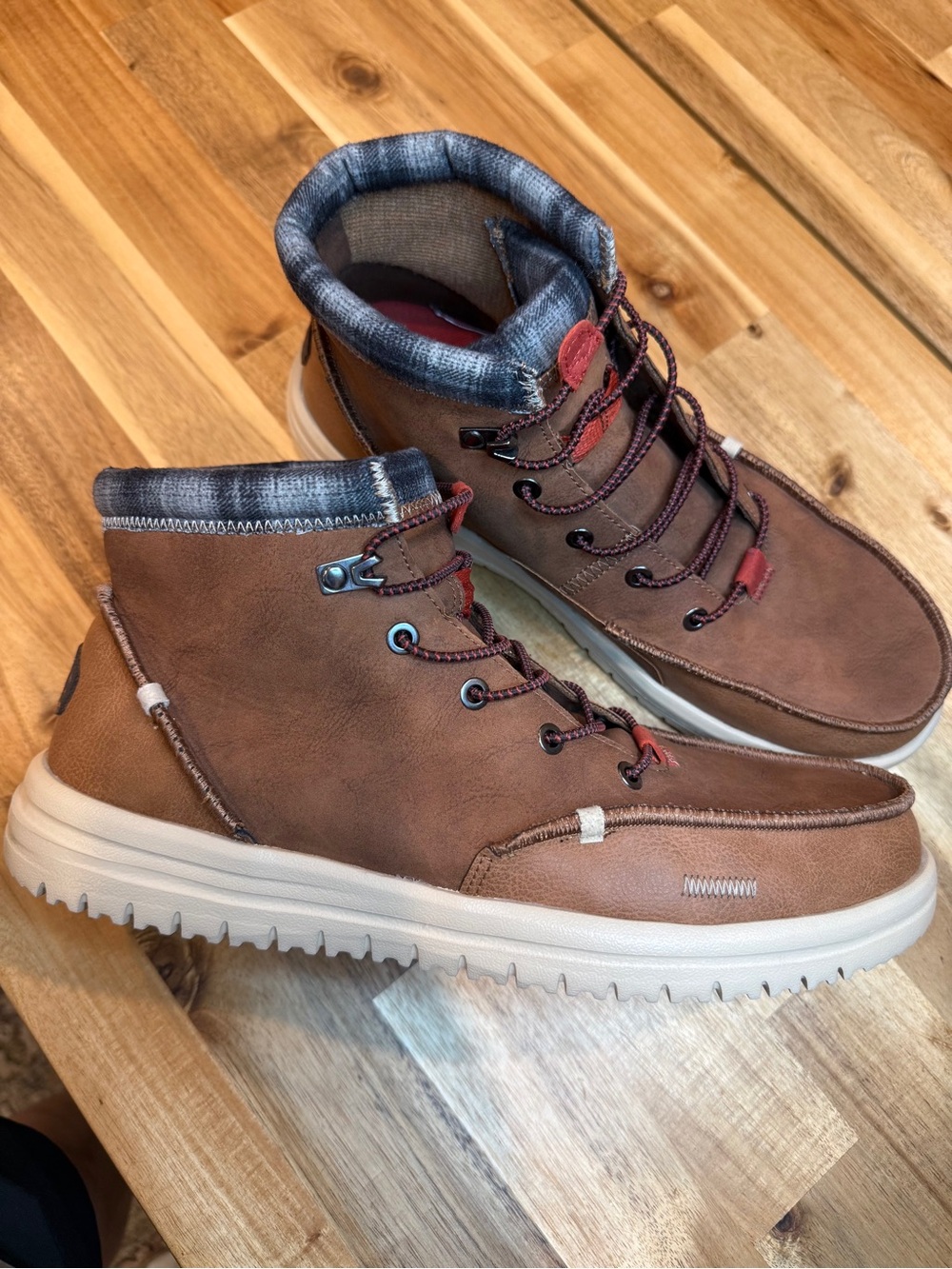 Hey Dude Bradley Classic Chukka boots
